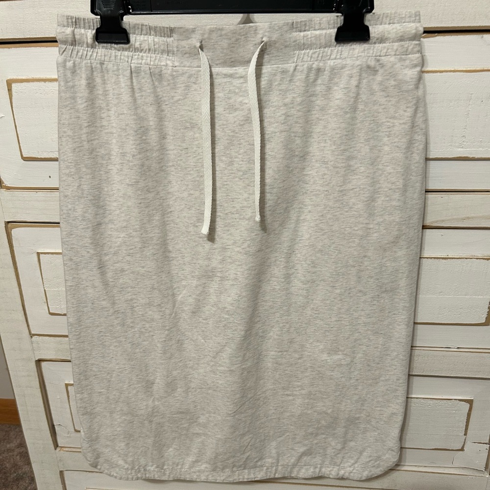 Inherit Sz (M) skirt
